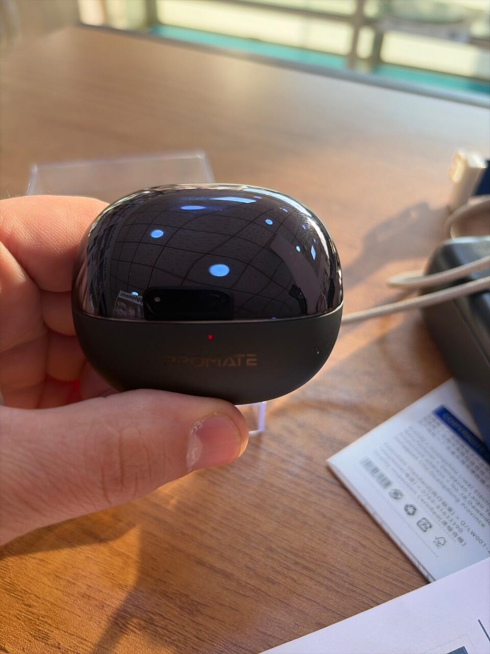 Ali review photo