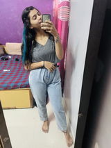 Aashi Sharma review photo