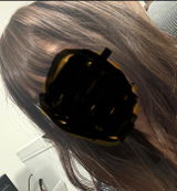 L. review photo