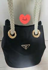 익명 review photo