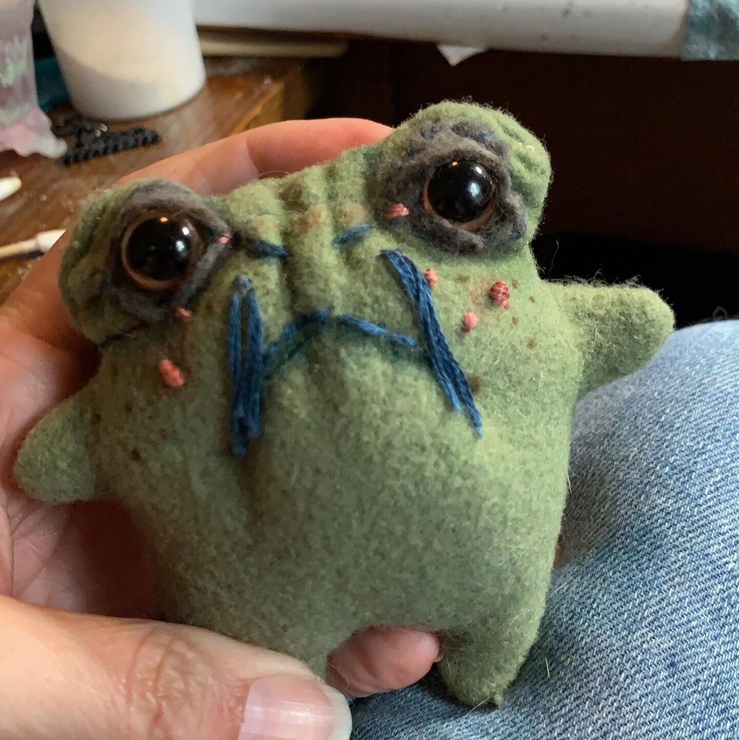 Frog Mage – 10x2 Studio