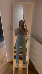 Raluca M. review photo