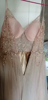 Lucy Evans review photo