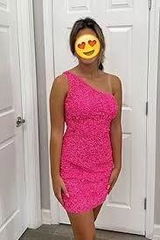 Sophia Reynolds review photo