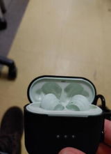 Simon B. review photo