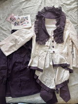 M.R. review photo