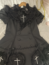 Q. review photo