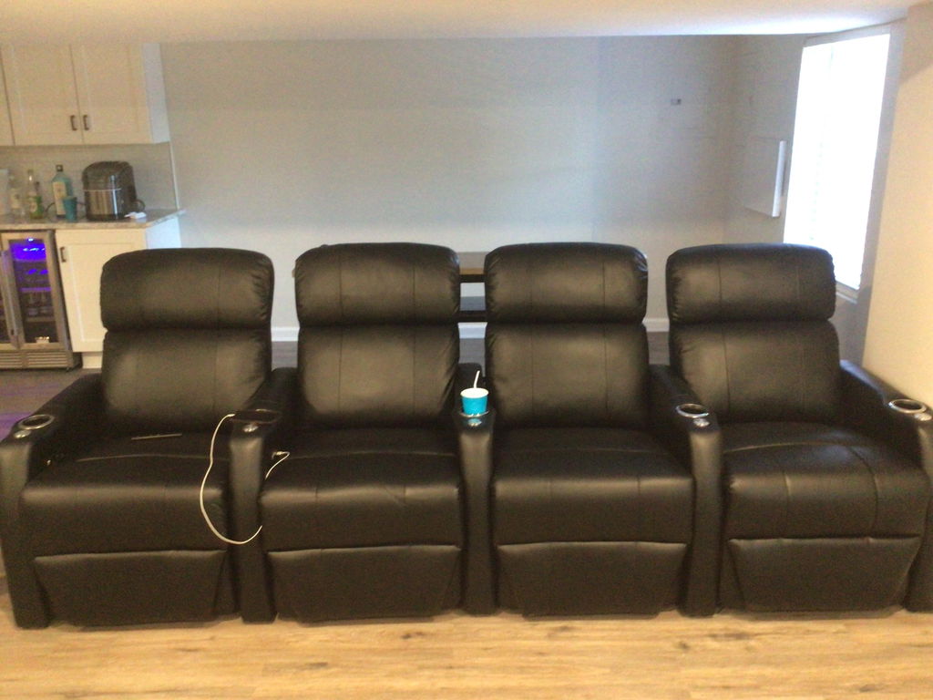 Seatcraft Sienna Leather Gel Spacesaver Manual Seating