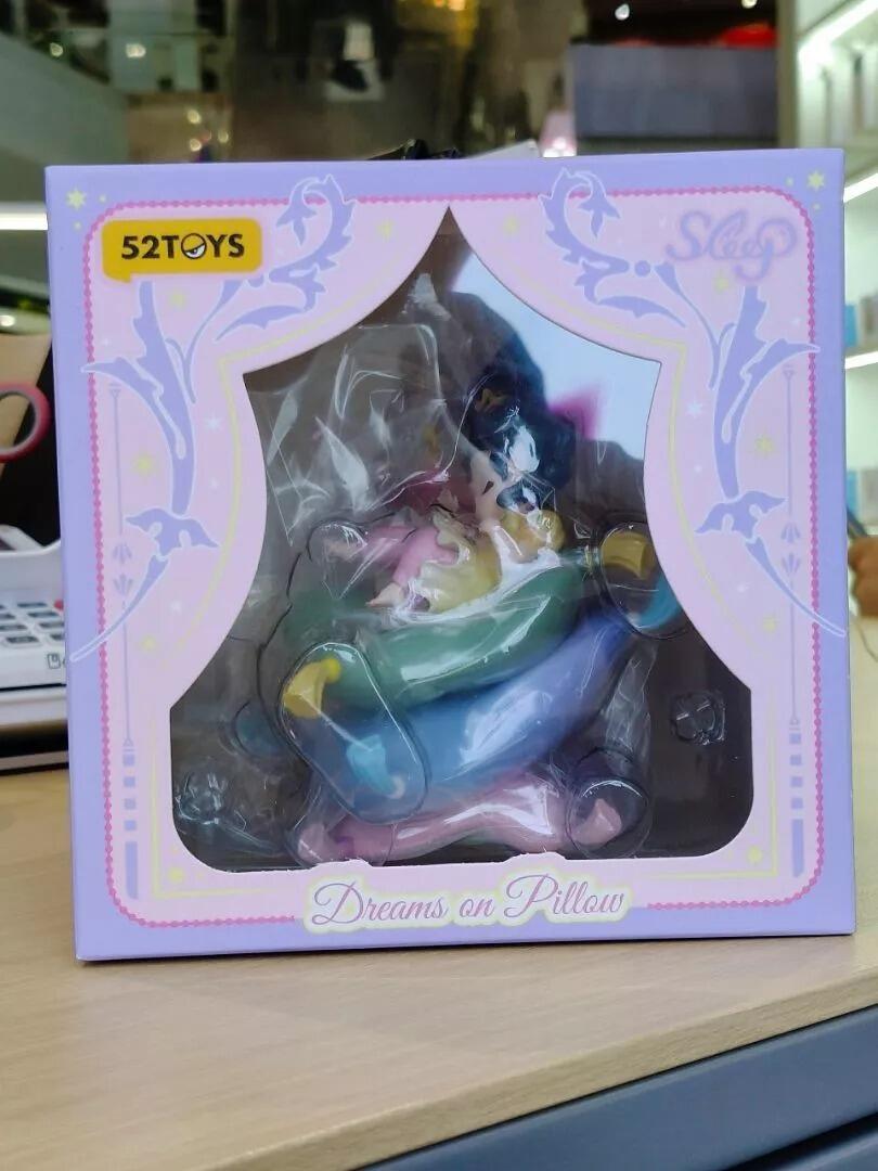 52TOYS SLEEP DREAMS ON PILLOW 海外限定版