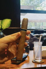 闫 涵 review photo