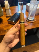 闫 涵 review photo