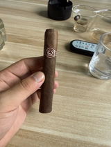 志悦 周 review photo