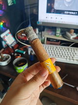 骆泉 review photo