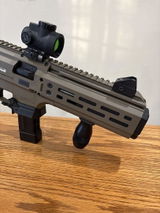 Julian R. review photo