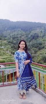 Nisha Gupta review photo