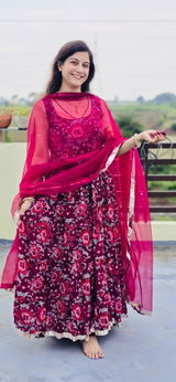 Anuradha Yadav review photo