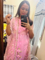 Aayushi Rai review photo
