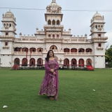 Preeti Singh review photo