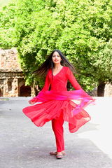 Shivani singh review photo