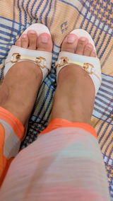 Misbah Farooq review photo