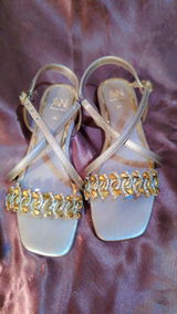 Madiha ameen review photo