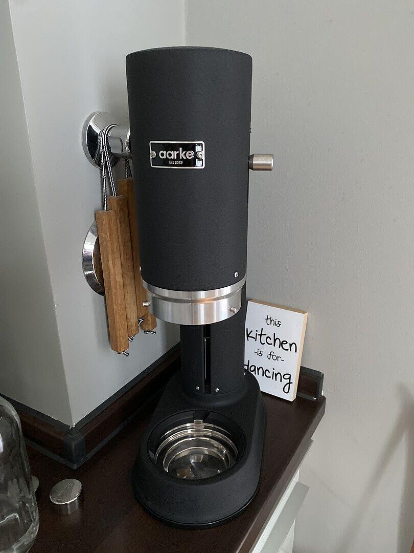 Aarke Carbonator Pro Stainless Steel - Sparkling Water Maker