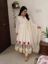 Simran review photo