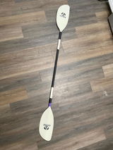 Bee Dub review photo
