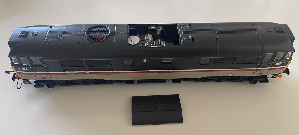 Class 31 Lokpilot DCC Decoder