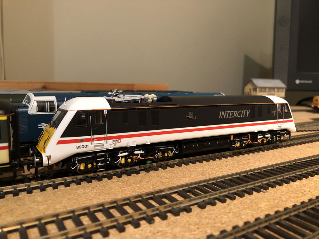BR Class 89 - 89001 - InterCity Swallow (Original)