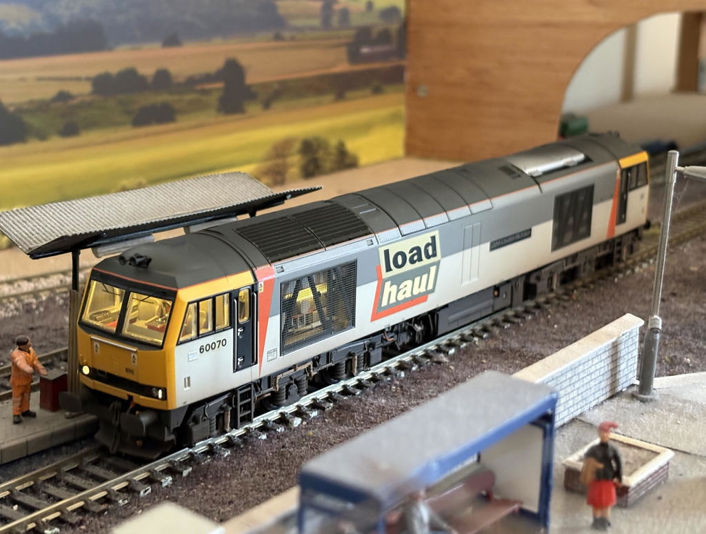 Class 60 - Mainline Grey - 60075 - DCC Sound Fitted