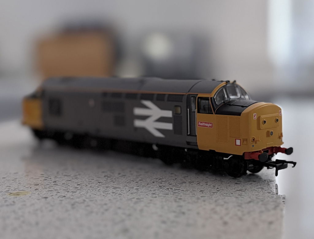 Class 37 - Railfreight - 37903