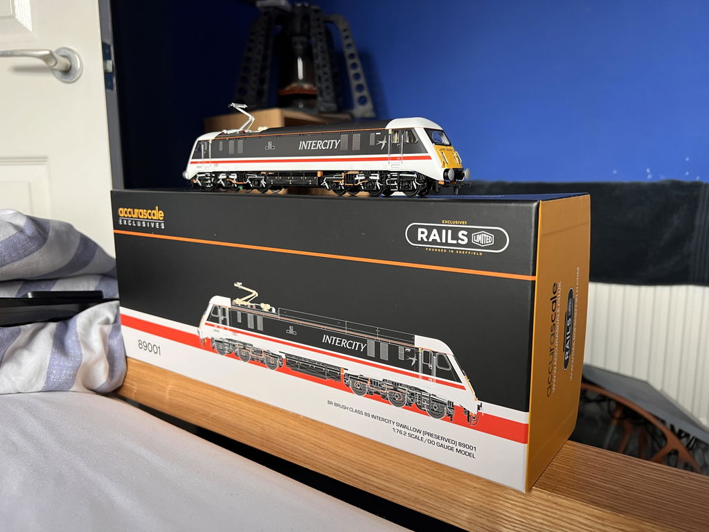 BR Class 89 - 89001 - InterCity Swallow (Present Day)