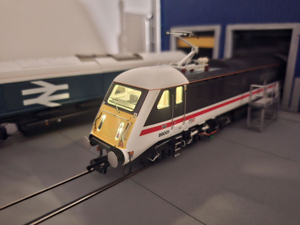 BR Class 89 - 89001 - InterCity Swallow (Present Day)