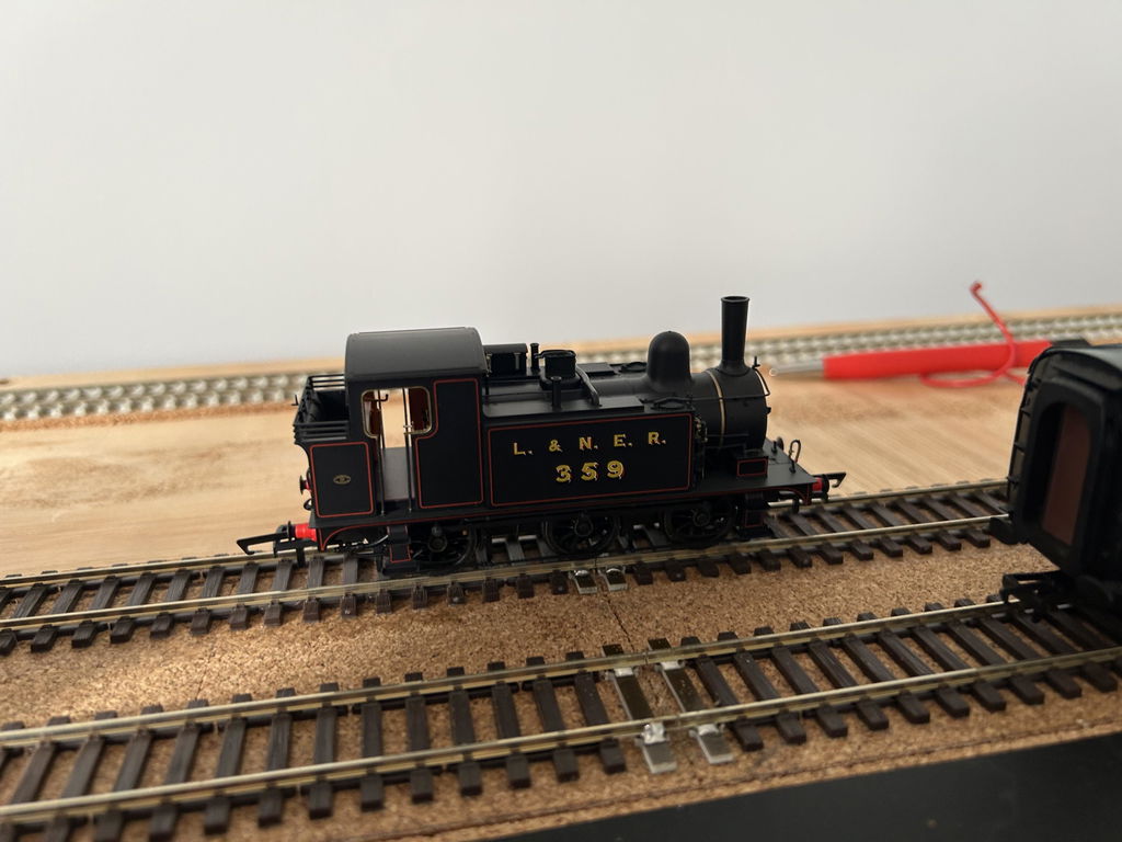 359 (7359) - LNER J69 - LNER Lined Black - DCC Sound Fitted