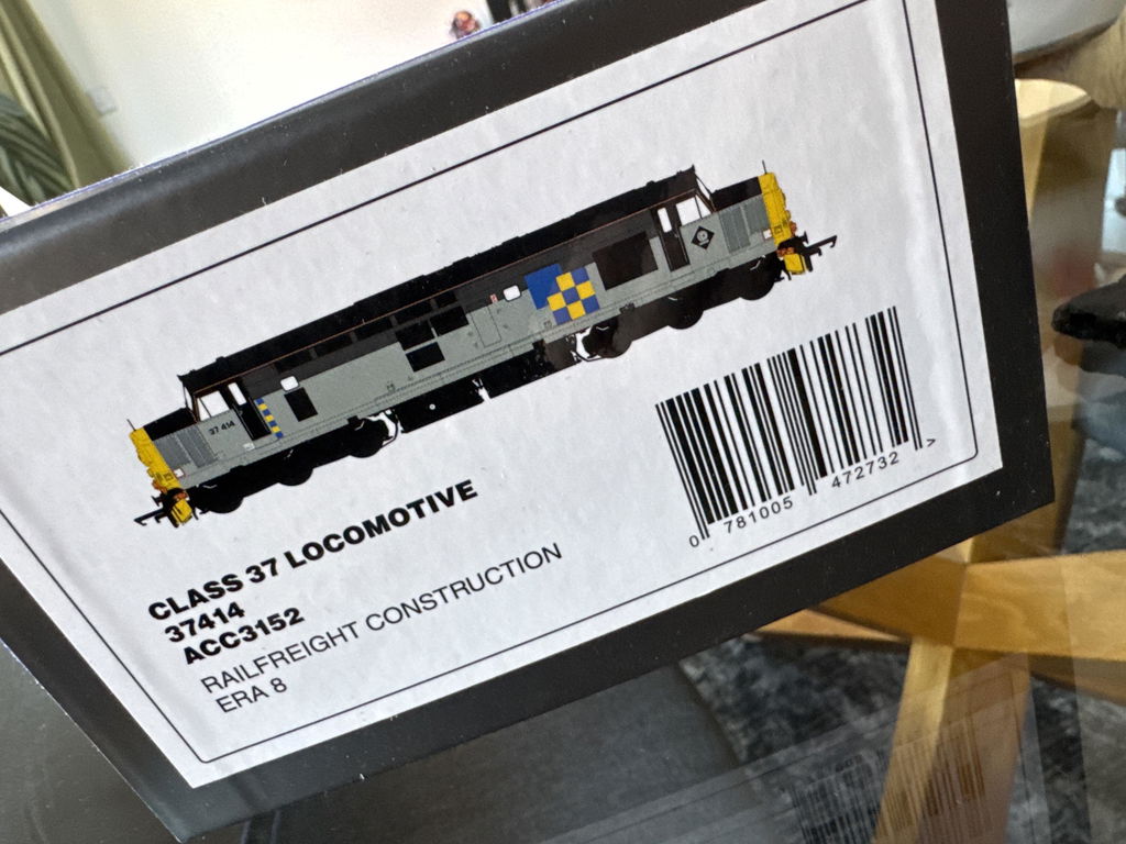 Class 37 - RF Construction - 37414