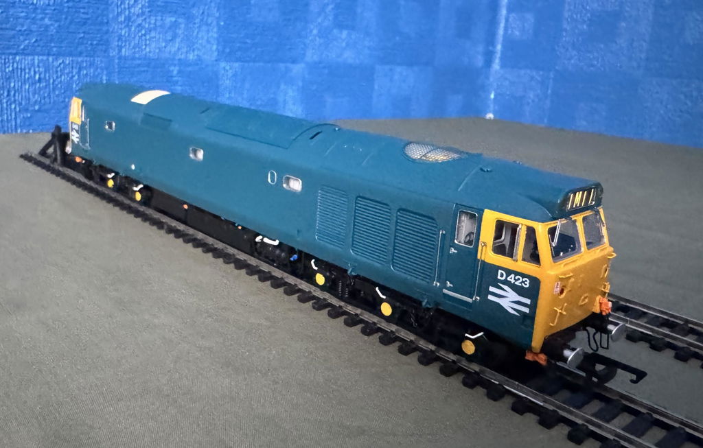 BR Class 50 - BR Blue - D423 - DCC Sound Fitted