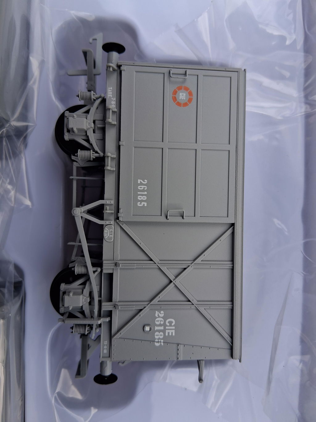 CIE Bulleid Pallet Van - Grey (CIE roundel era) - Pack 3