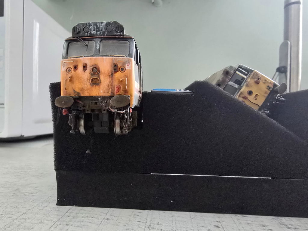 ESU 41010 Loco Cradle