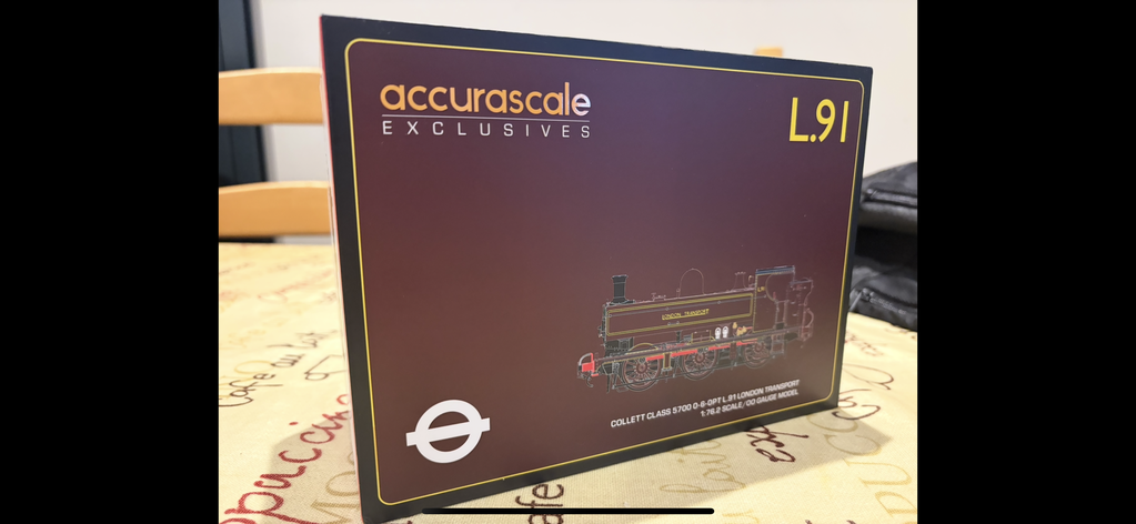 5700 Class  - L91 - London Transport Maroon