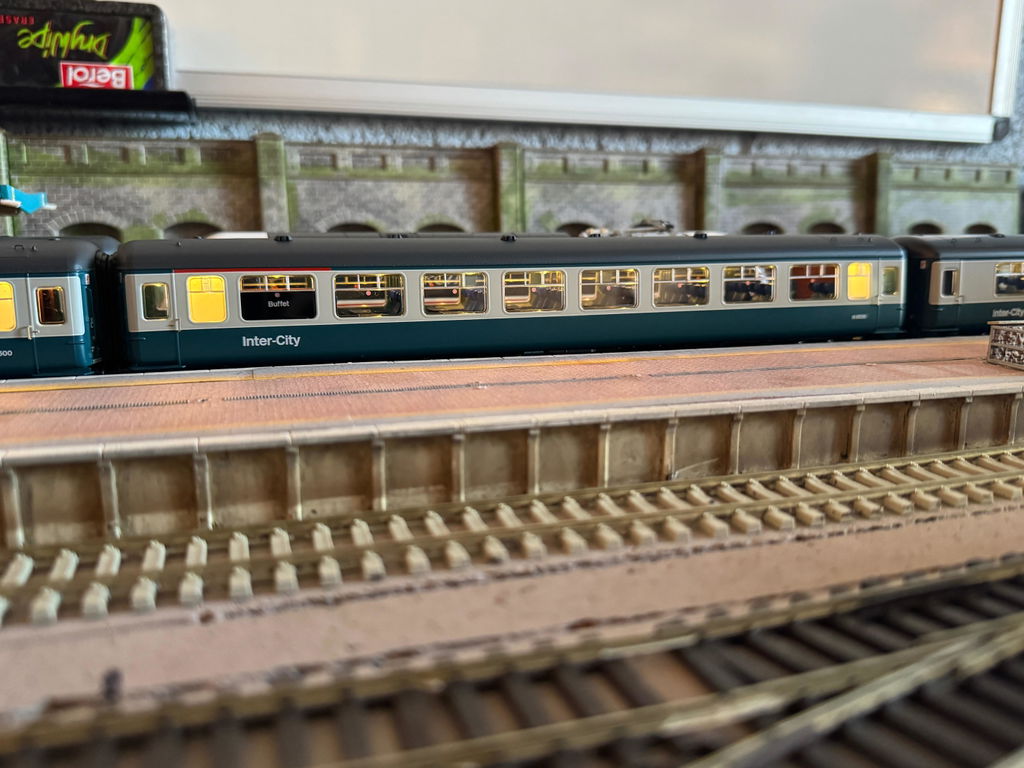 BR Mk.2c (large toilet window) TSO(T) M6526 Blue/Grey w/InterCity