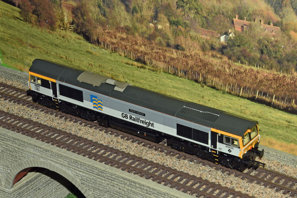 Class 66 - GBRF Triple Grey - 66694