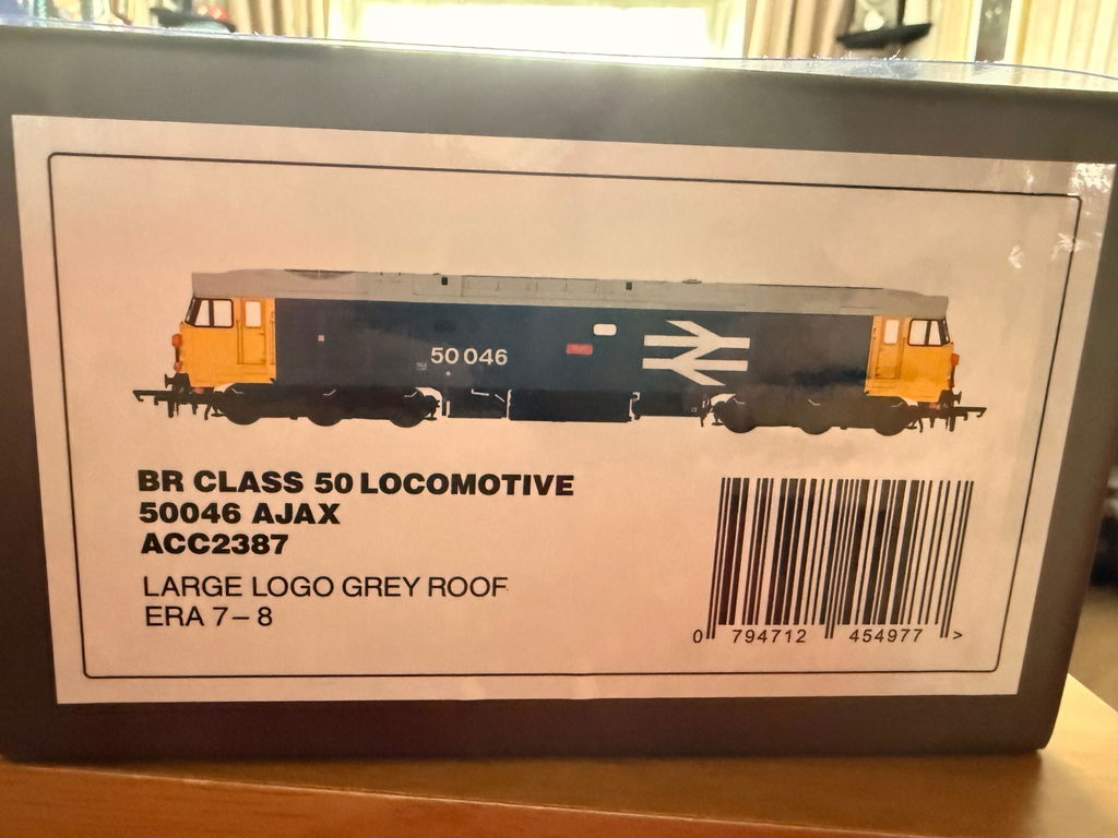 Class 50 - Large Logo w/grey roof - 50046 'Ajax'