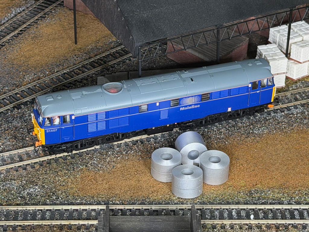31407 - Mainline Blue - Exclusive