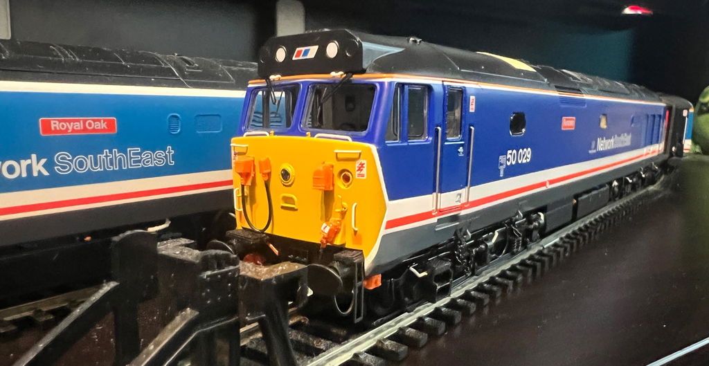 Class 50 - Revised NSE (dark blue w/WofE branding) - 50029 'Renown'