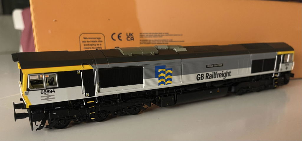 Class 66 - GBRF Triple Grey - 66694