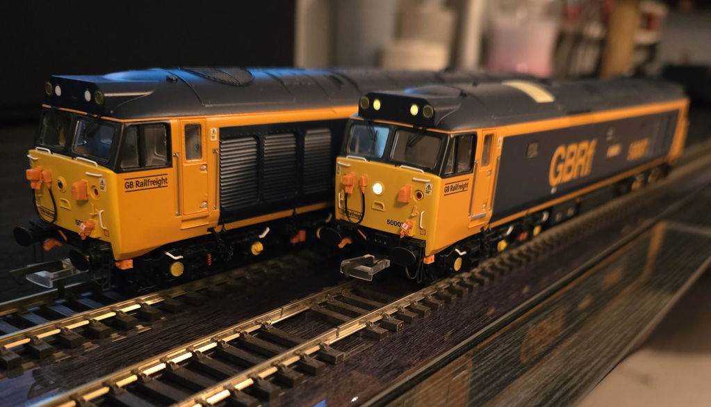 Class 50 - GB Railfreight - 50007/50034 'Hercules/Furious' - DCC Sound