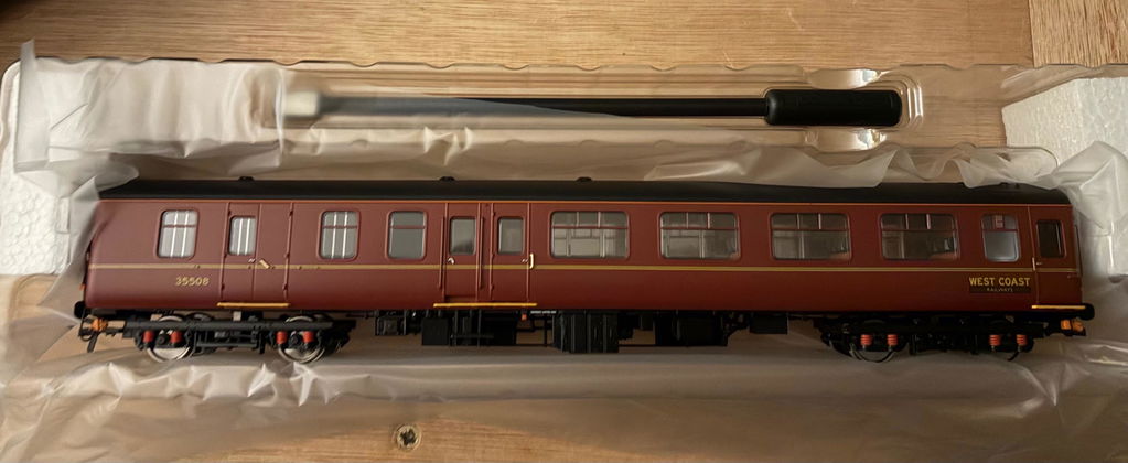 BR Mk.2c (large toilet window) BSK 35508 West Coast Railways (ex-BFK)