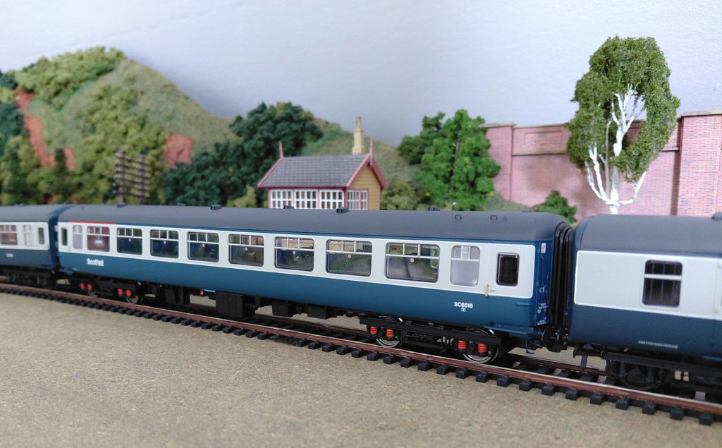 BR Mk.2c (large toilet window) TSO(T) SC6518 Blue/Grey w/ScotRail