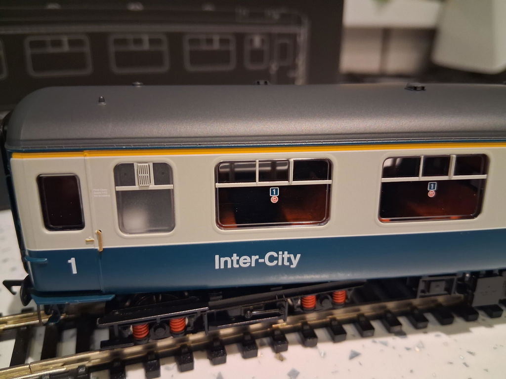 BR Mk.2c (large toilet window) FK M13520 Blue/Grey w/InterCity